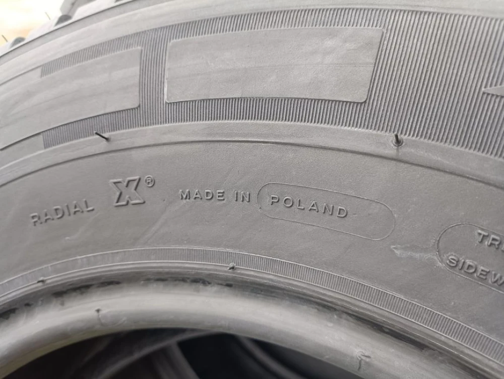 Літні шини Michelin 225/75 R16C резина цешка Р16 С