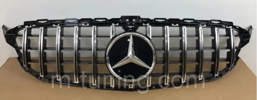 Решетка радиатора Mercedes C w203 w204 w205 (99-20) AMG C63 Diamond Gt