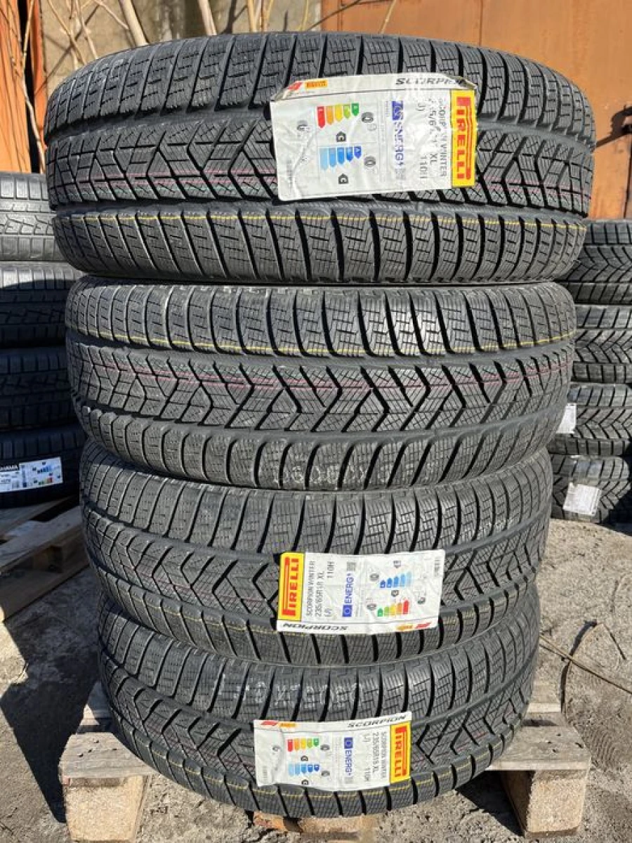 235/65 r18 Pirelli Scorpion Winter Резина зимняя НОВАЯ