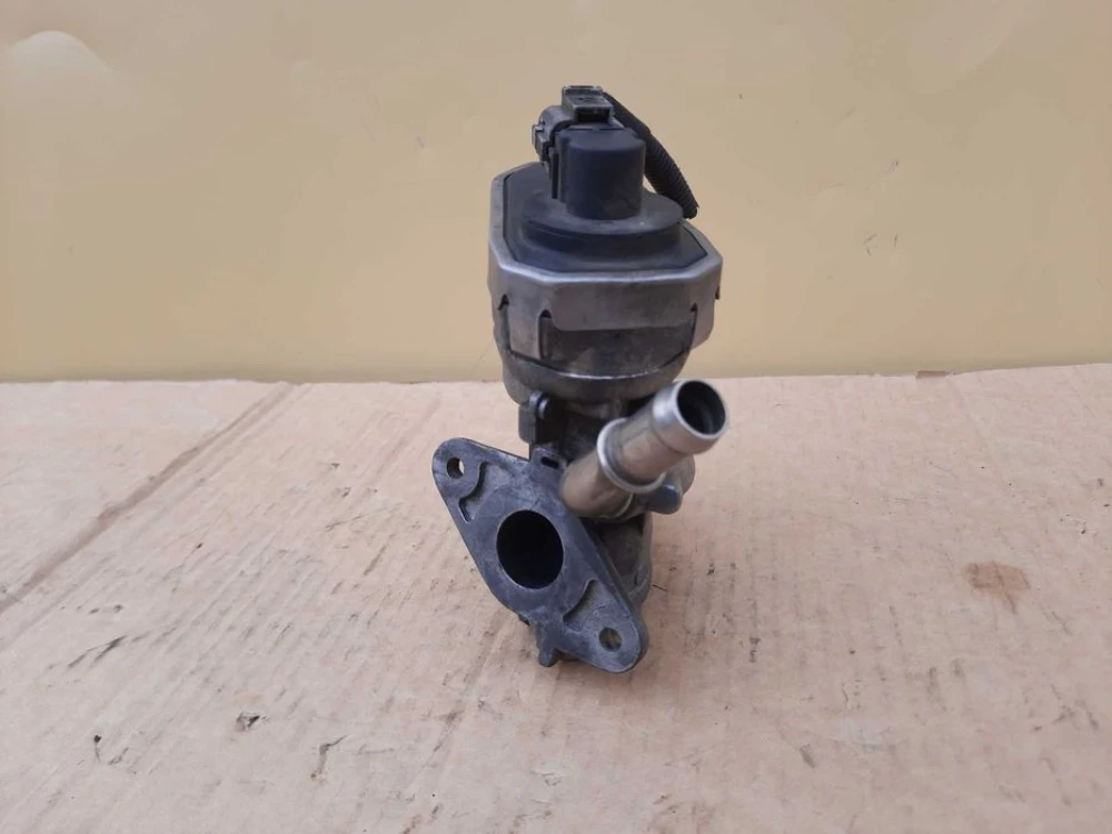 Клапан ЕГР EGR 2.2 Ford Transit Fiat Ducato Citroen Jumper Пежо Boxer