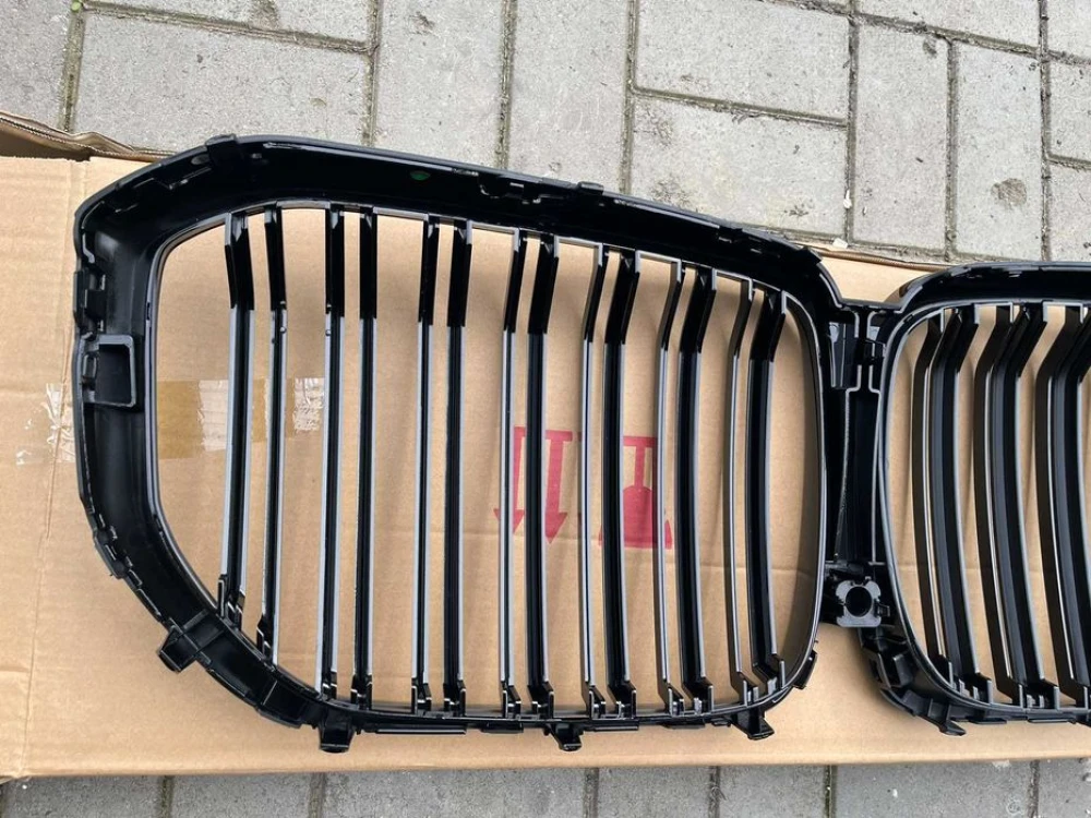 Решетка радиатора BMW X5 G05 ноздри тюнинг решітка X5m