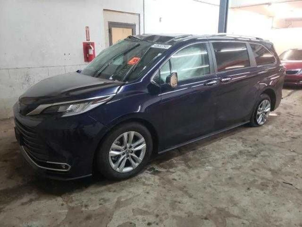 Toyota Sienna 2022 кузов