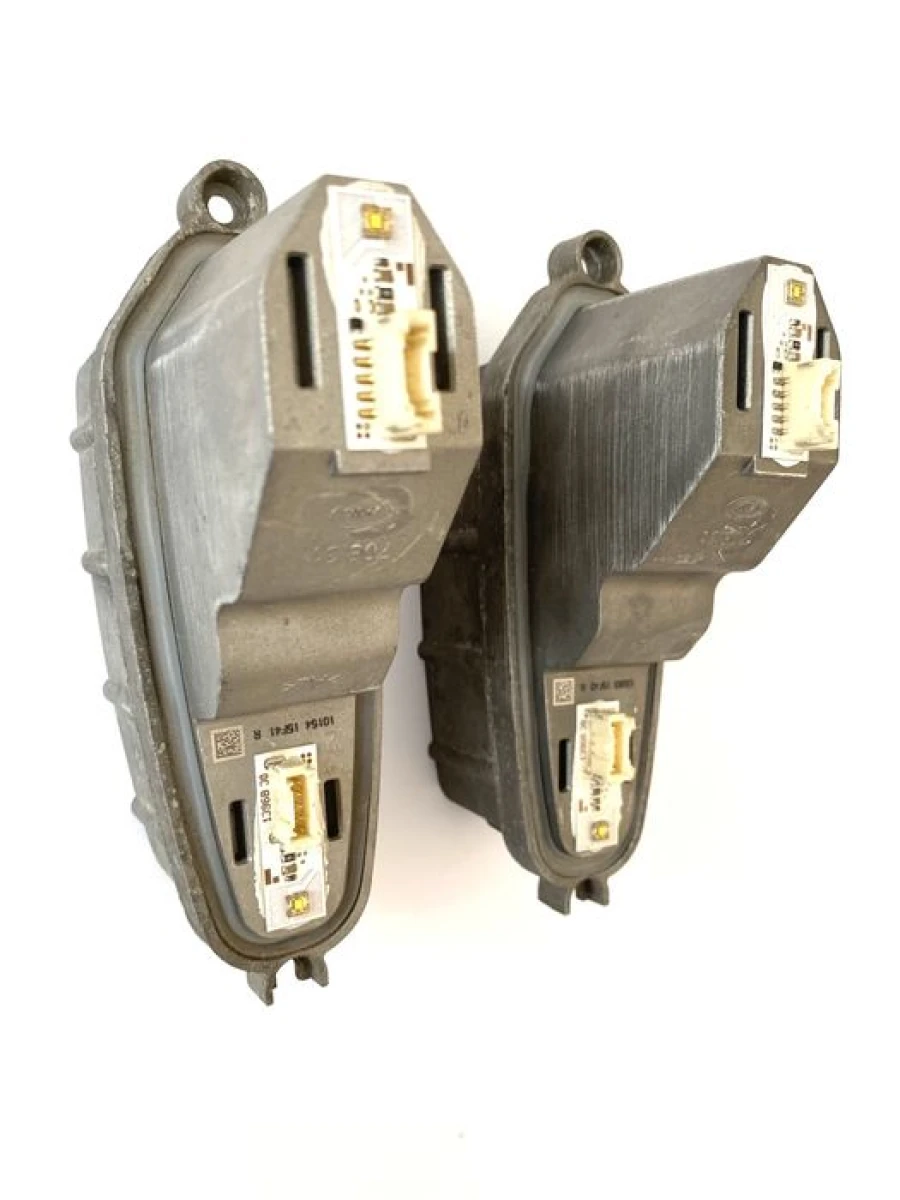 Блок фари LED модуль ДХО Audi Q3 RS Q3 12-15 8U0941475A