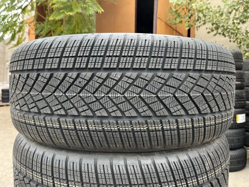 255/50 r21 Goodyear UltraGrip performance + НОВАЯ Резина зимняя