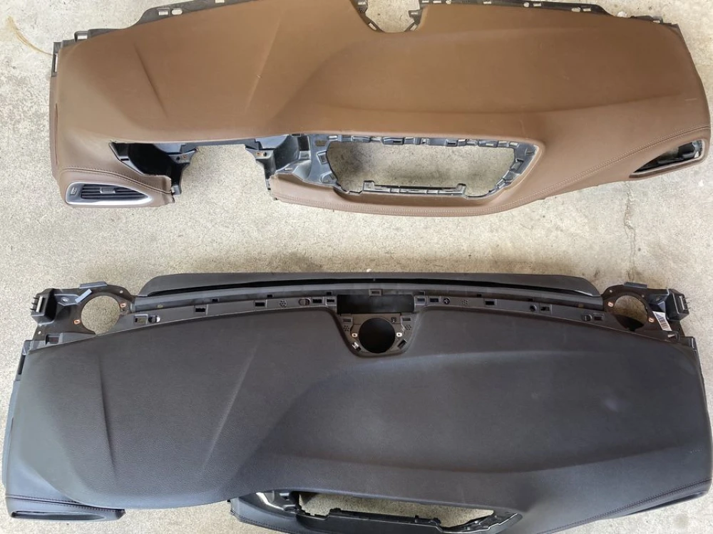 Chrysler Pacifica торпеда кожа