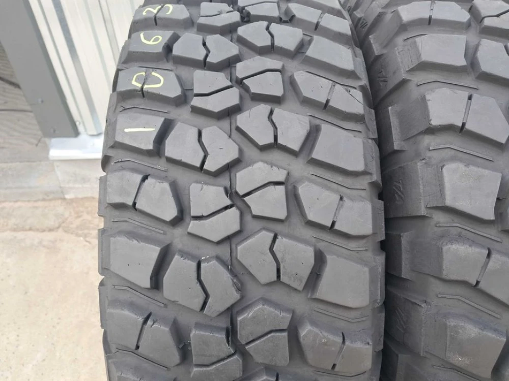 Резина 95%(13мм) протектор BF Goodrich 37x12,50 R17 Mud Terrain TA KM2