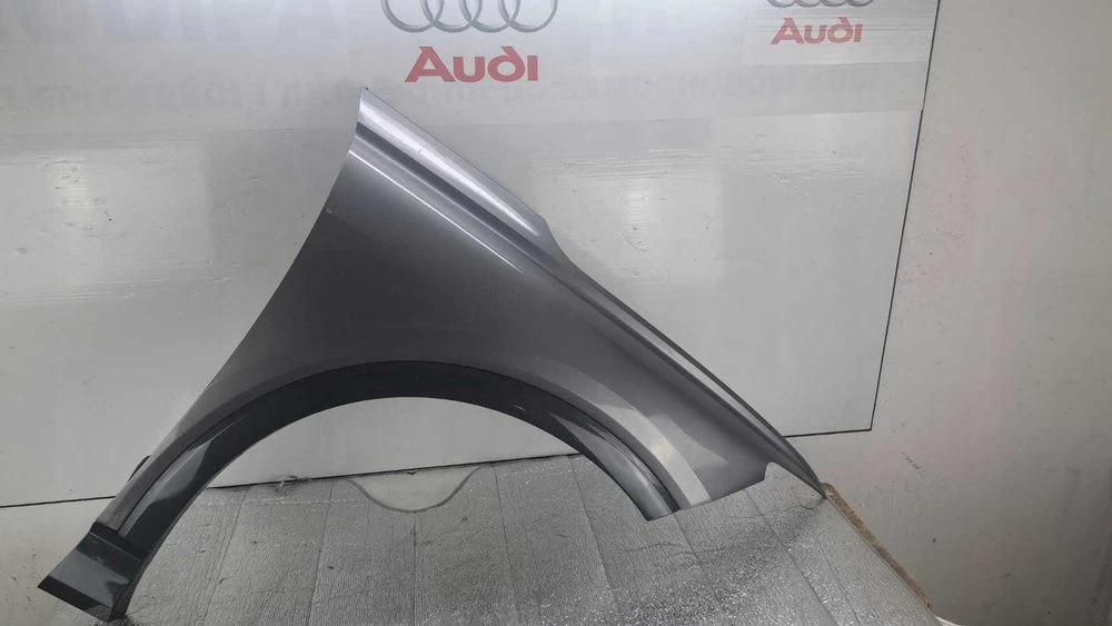 Крыла передние левое правое Audi Q4 89A E-Tron