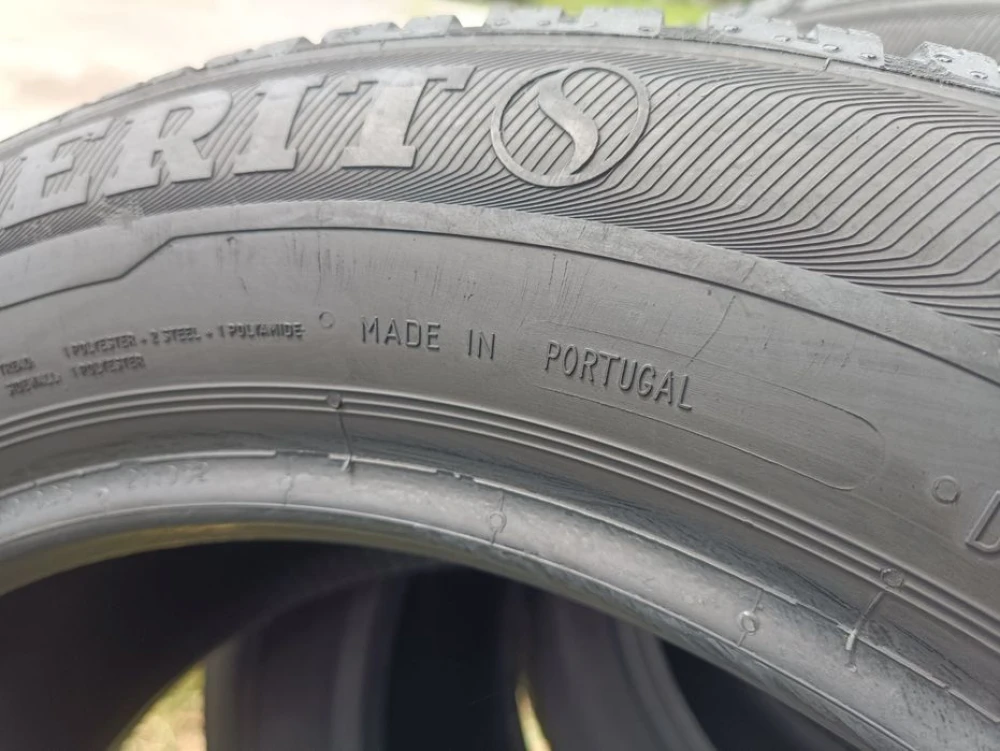 Зимові шини Semperit 205/55 R16 резина Р16