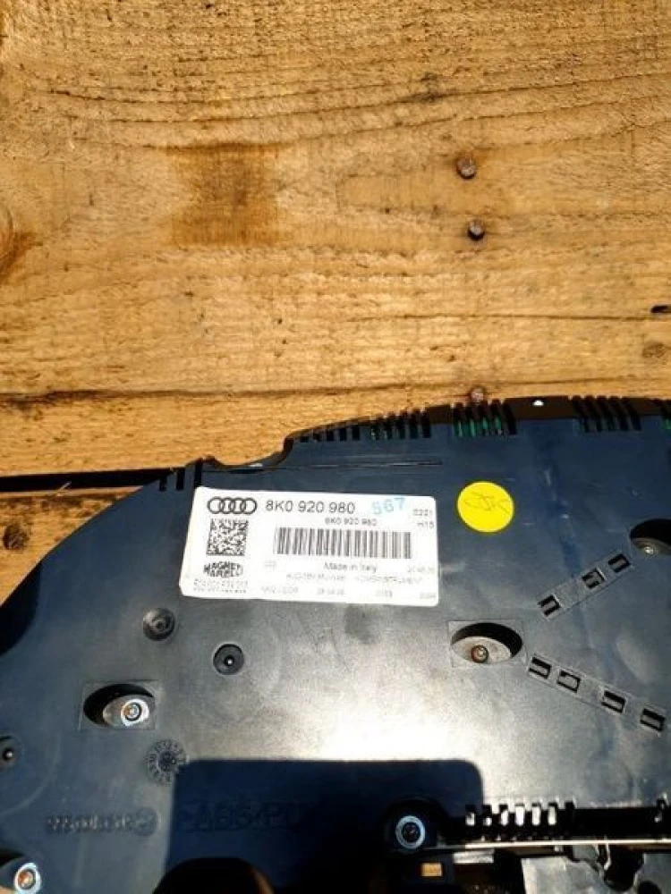 Панель щиток приборов 8K0 920 980 Audi A4 B8 1.8 TFSI Разборка