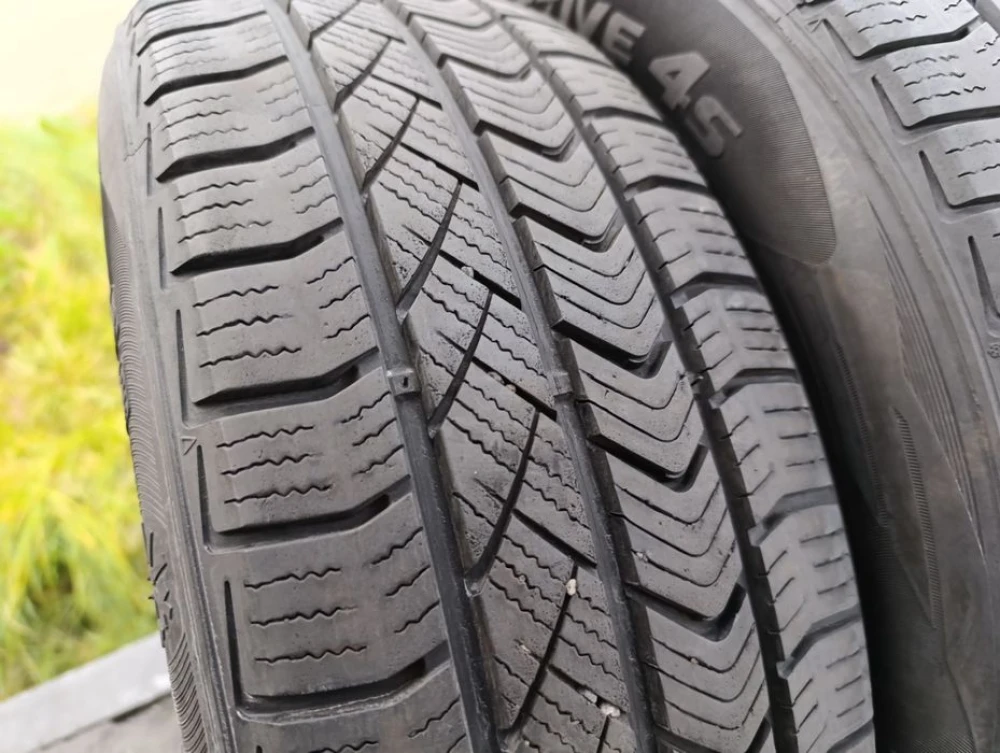Всесезонні шини Zeta 195/65 R15
