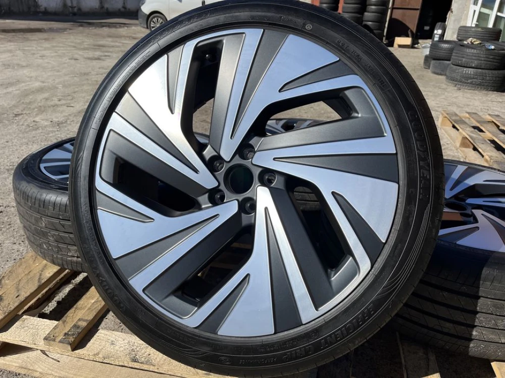 5x112 r21 VW ID4 Диски литые + шины GoodYear НОВЫЕ 22 год