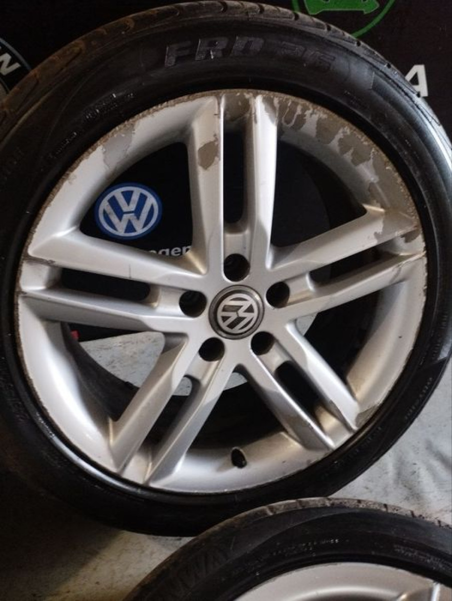 Диски колеса VW 5*112 R18 8J×18H2  ET39 245*45 R18