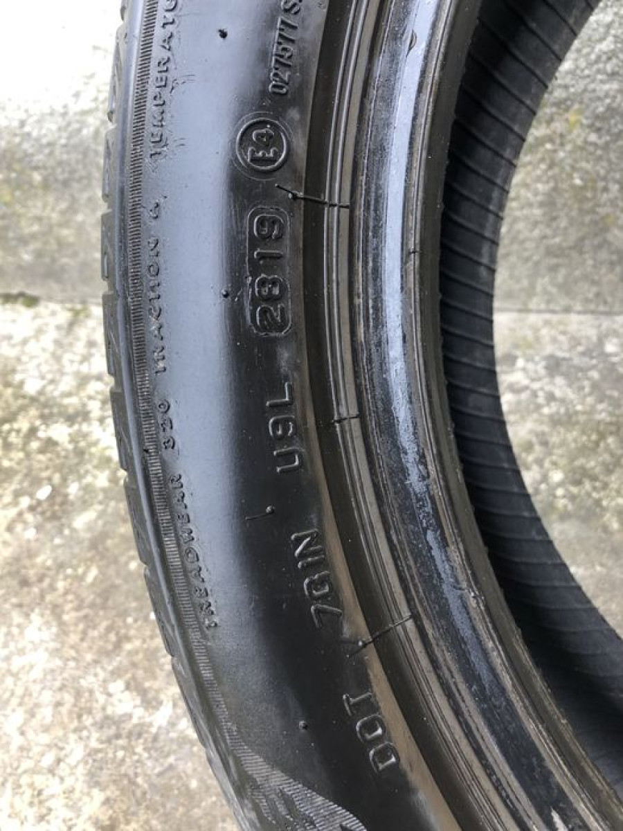 Шини літні Bridgestone 225/50/18