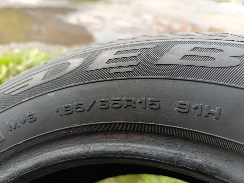 Зимові шини Debica 195/65 R15 резина Р15