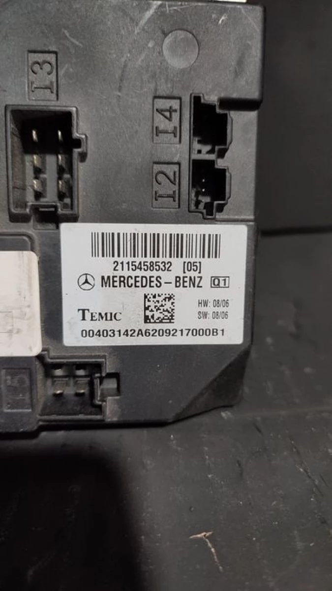 Блок комфорту MB E-Class w211 2115458532
