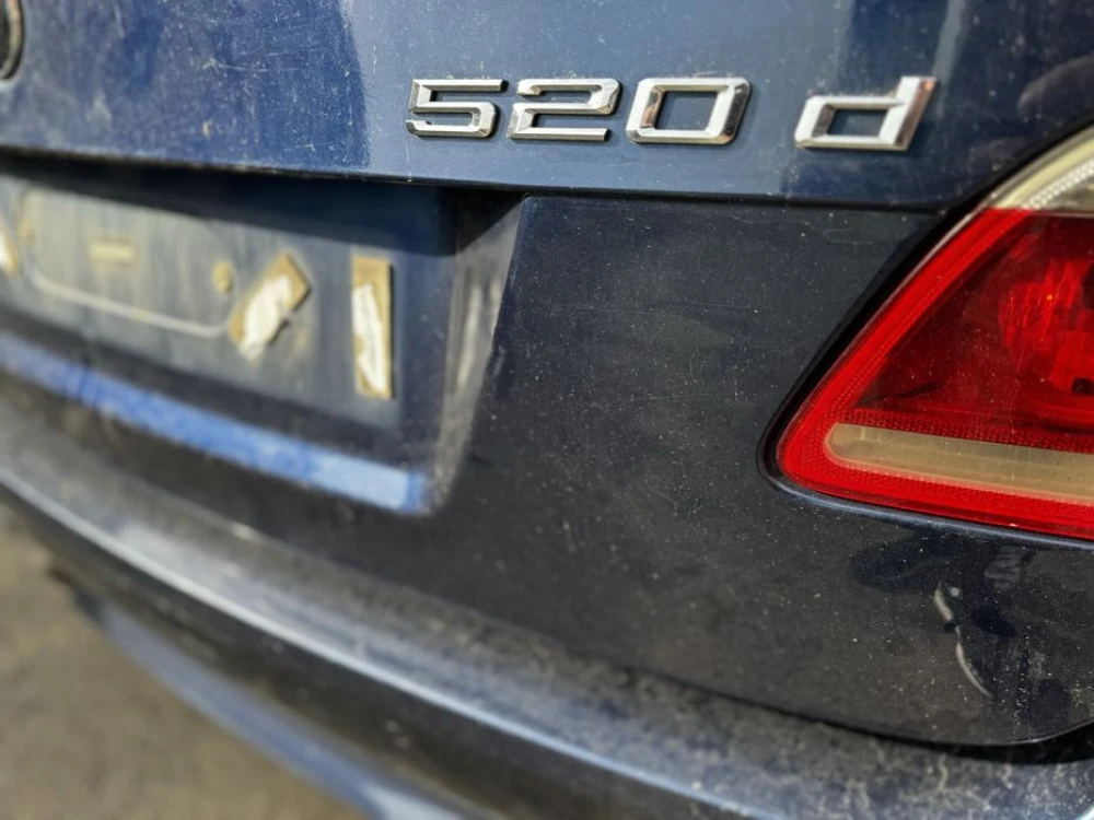 Кришка багажни BMW e61 ляда бампер БМВ Е61