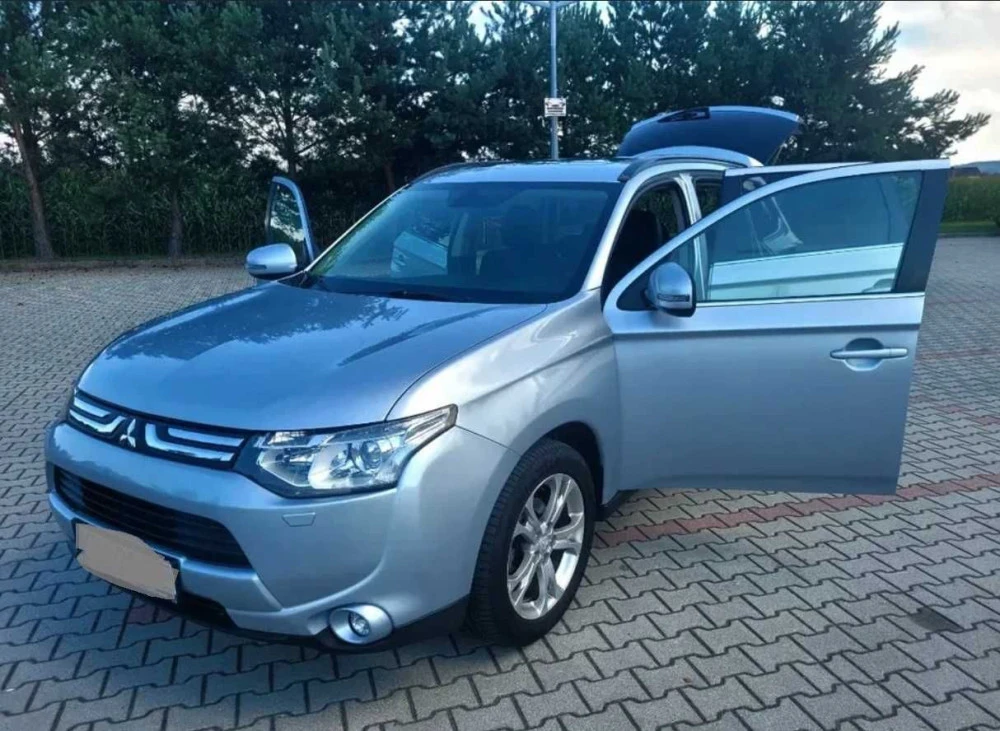 кузов,кузовні запчастини для Mitsubishi Outlander III