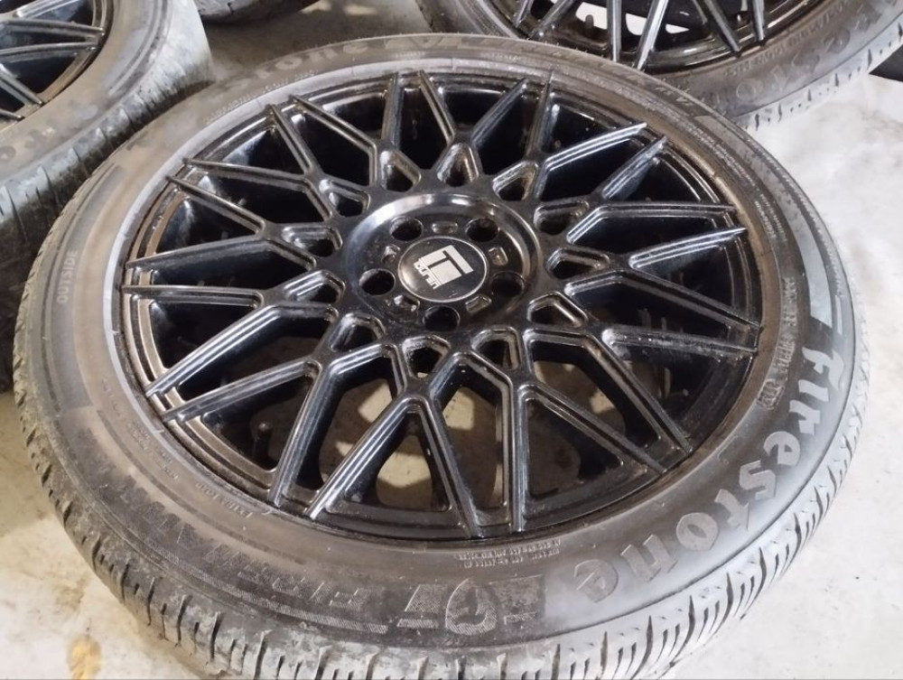 Диски колеса резина Audi 5/112 R18 245/45