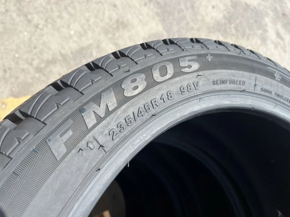 235/45 r18 Firemax FM805 Резина зимняя 22 год