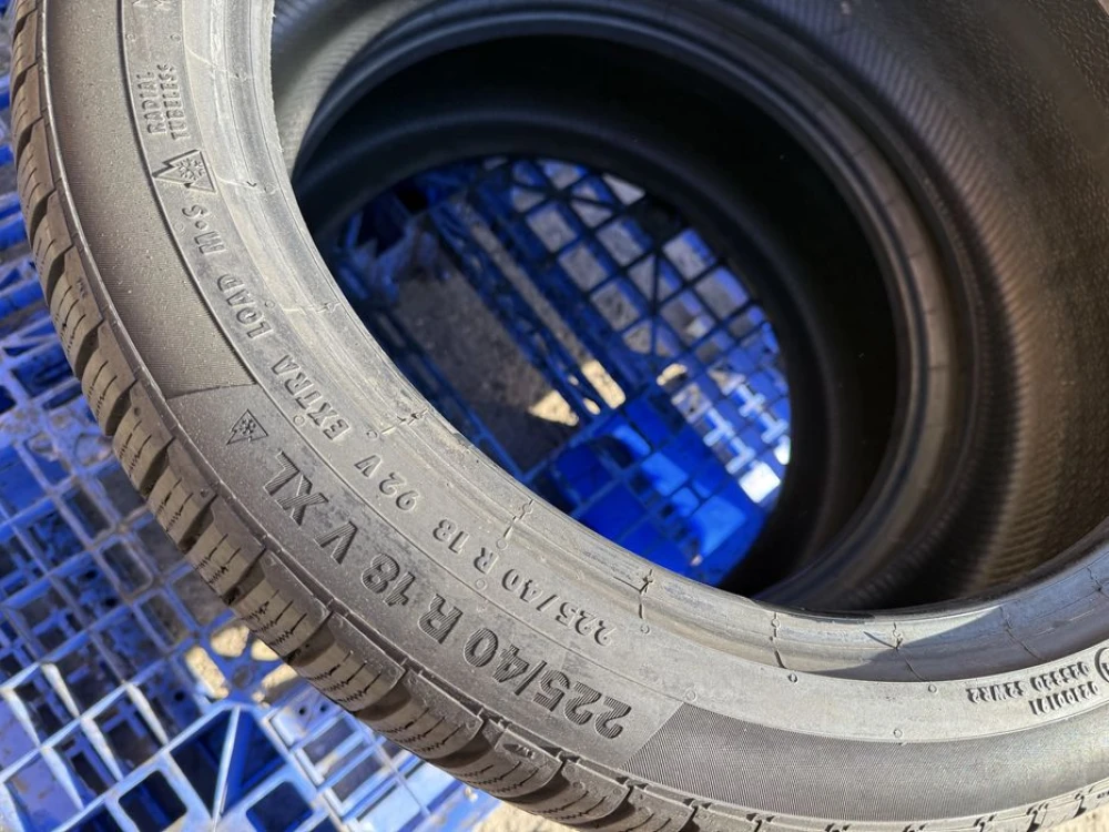 225/40 r18 Continental WinterContact TS850P Резина зимняя