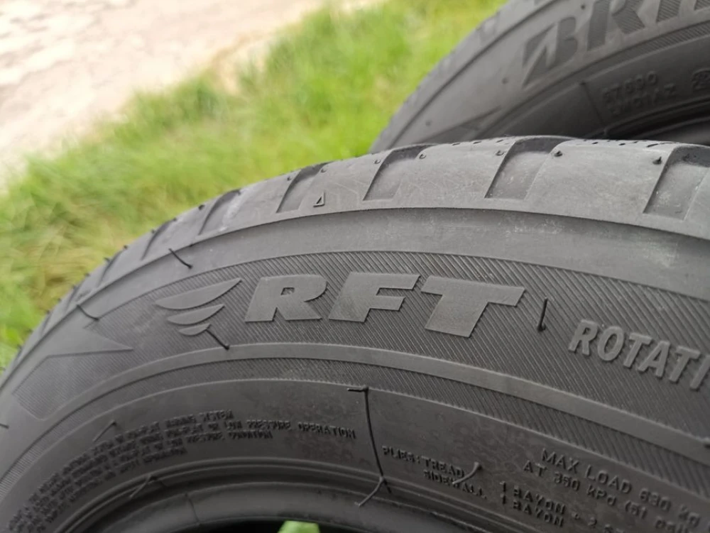 Зимові шини Bridgestone 205/60 R16 резина Р16