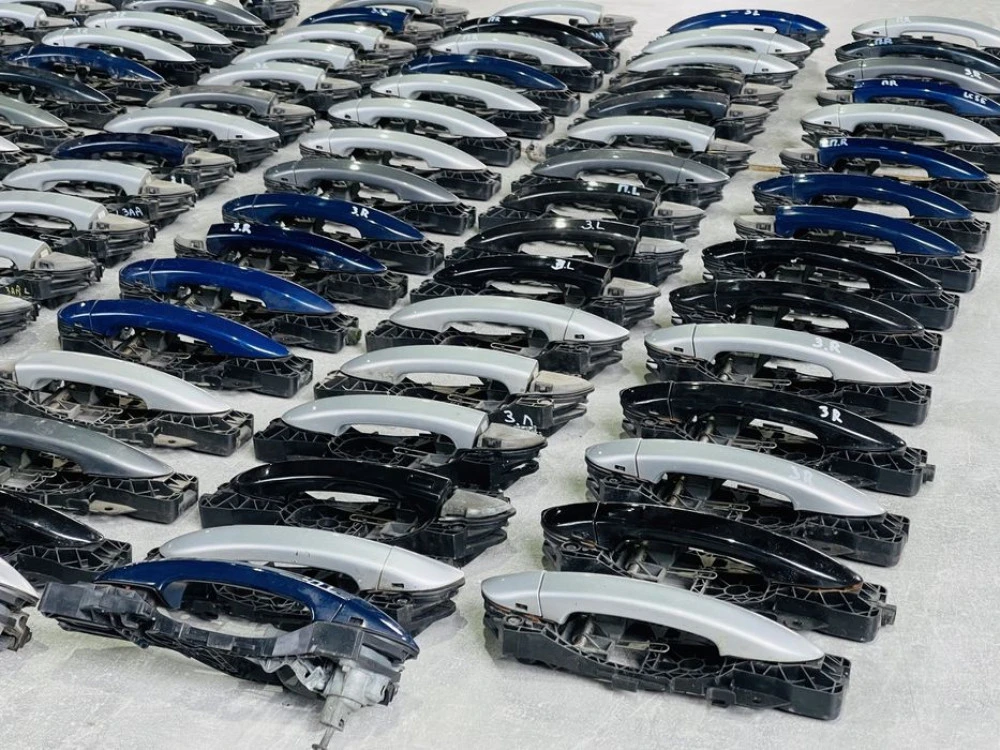 Ручка двери VW Passat B6 ручка Пассат Б6 кронштейн перед зад