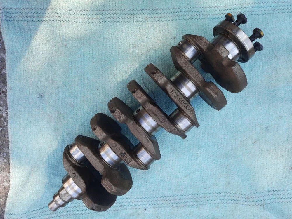 коленвал двигателя Daewoo Nubira Lanos 1,6