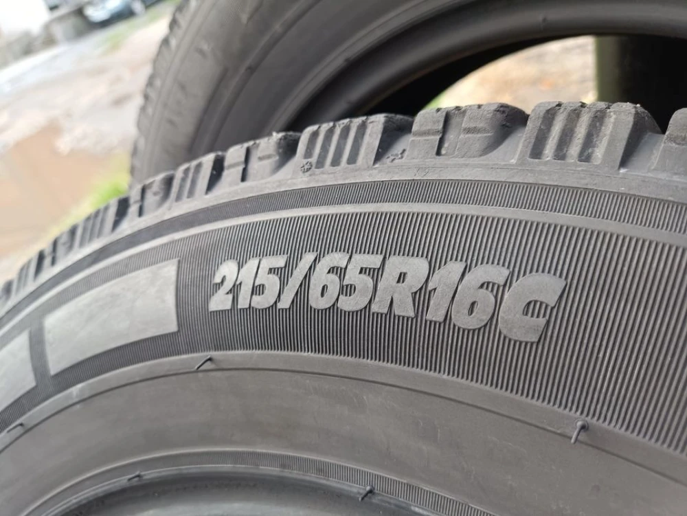 Зимові шини Michelin 215/65 R16C резина цешка Р16 С
