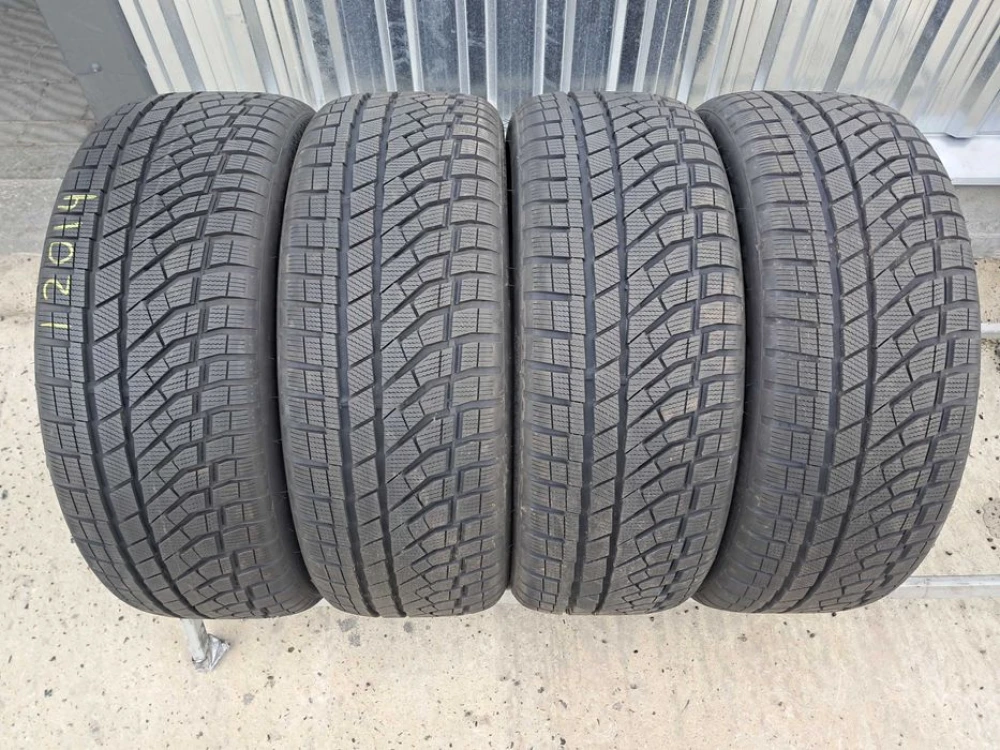 Резина зима 99% протектор Falken 225/55 R18 Eurowinter HS02 Pro DOT23