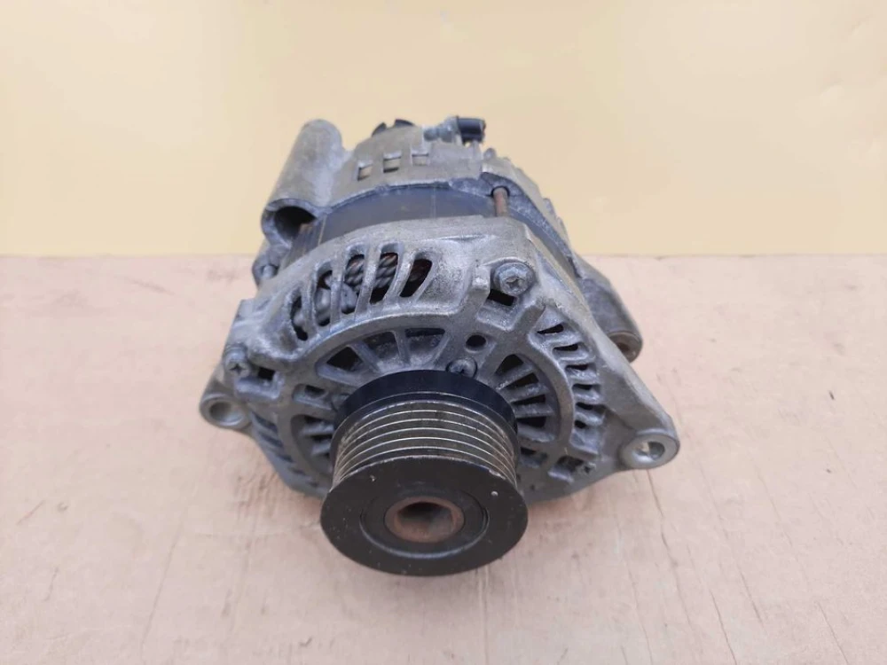 Генератор Mitsubishi ASX Peugeot Citroen C4 Lancer 1.8 Outlander 2.2
