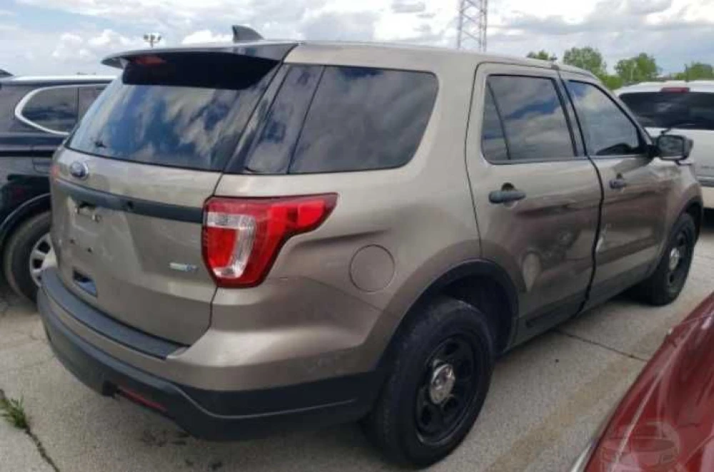 Ford Explorer V 5 (2017-2019) Кришка багажника скло заднє