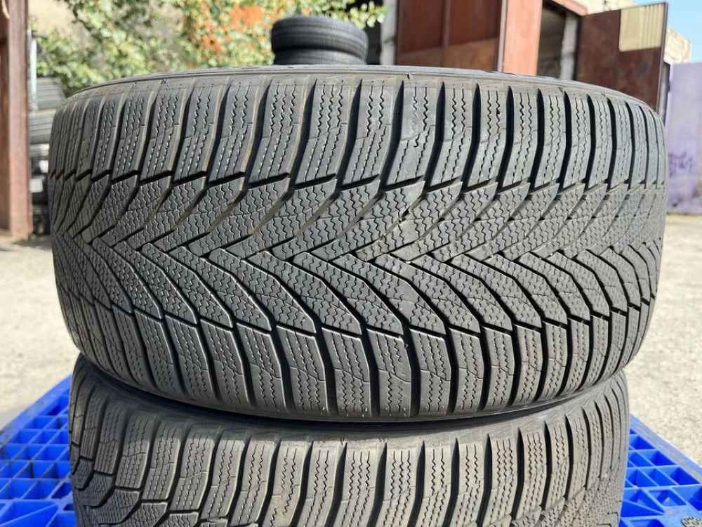 245/40 r18 Nexen Winguard Sport 2 22 год Резина зимняя