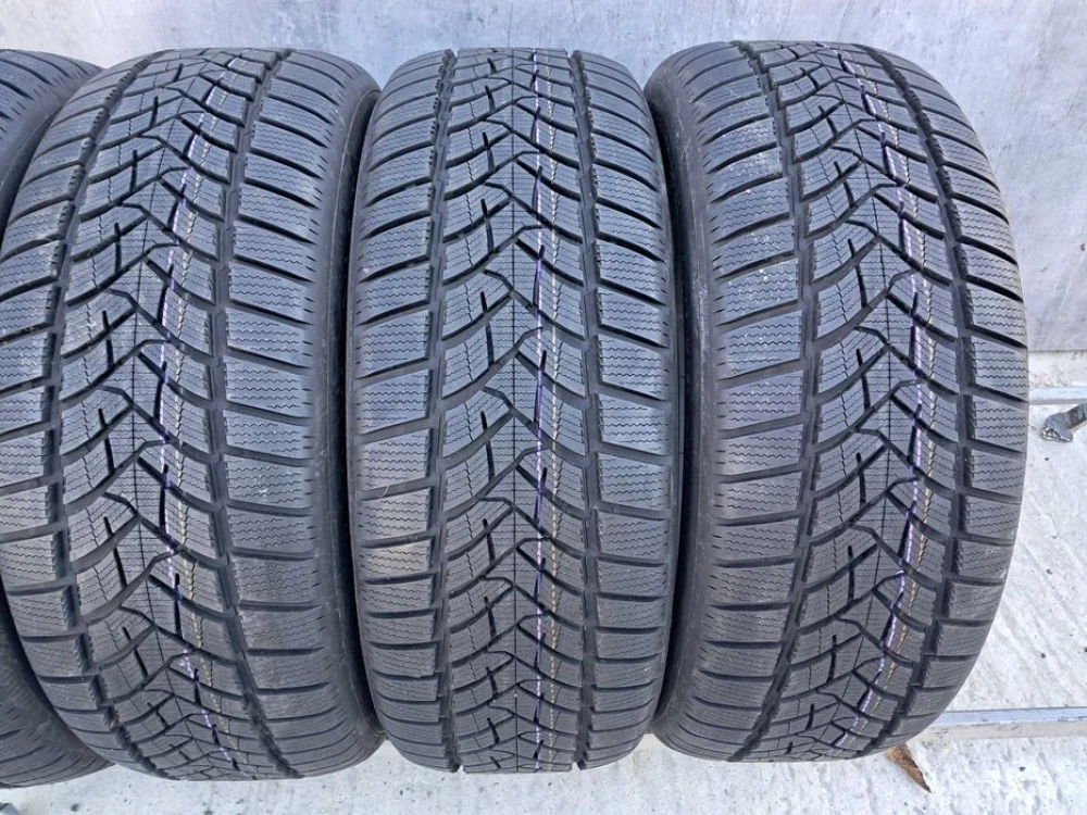 Резина зима НОВА Dunlop 235/55 R18 Wintersport 5 DOT24 made in Germany