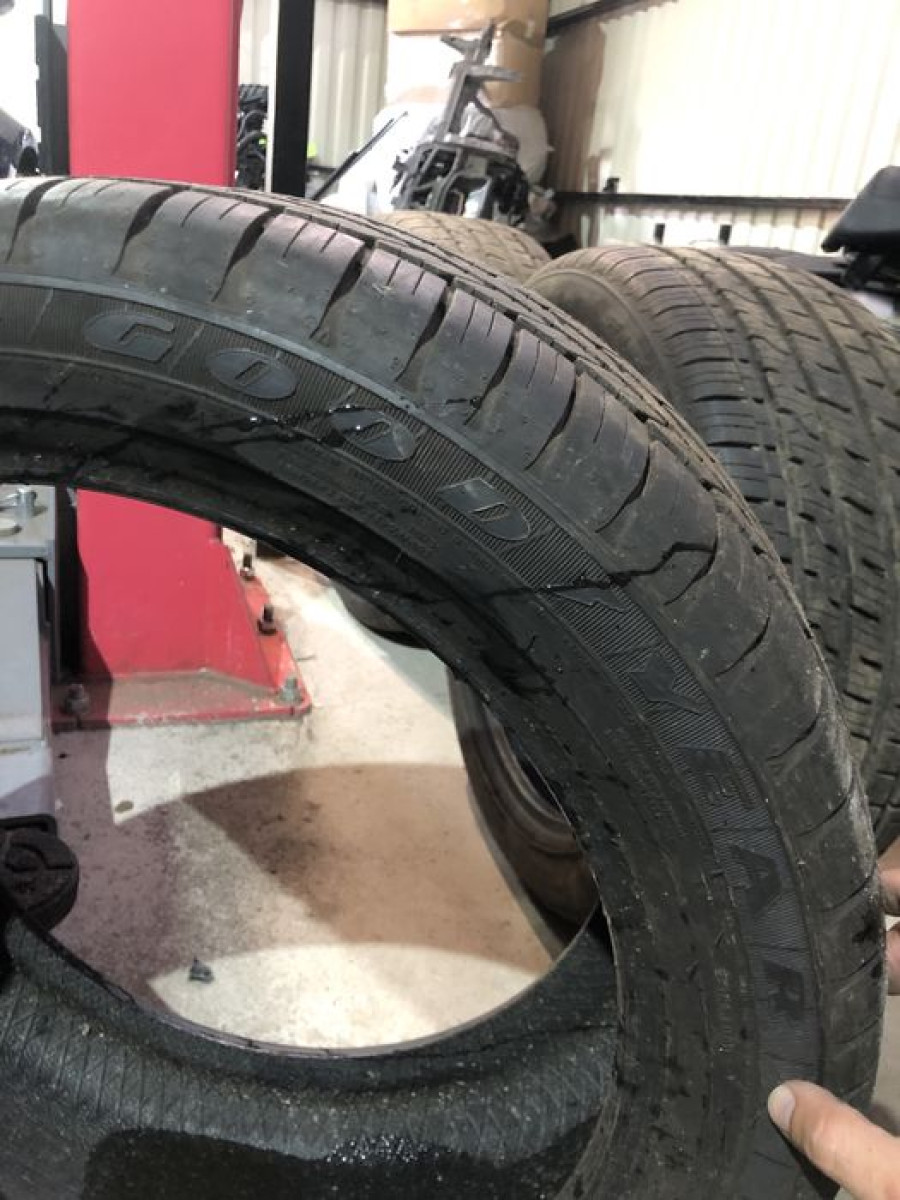 Шини 245/45 r18, резина б/у goodyear літо