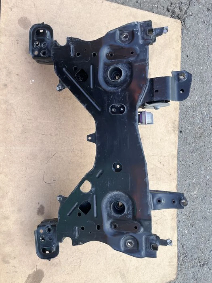 Підрамник подрамник jeep cherokee kl 2.0 2.4 3.2 2018 2019 2020 2021