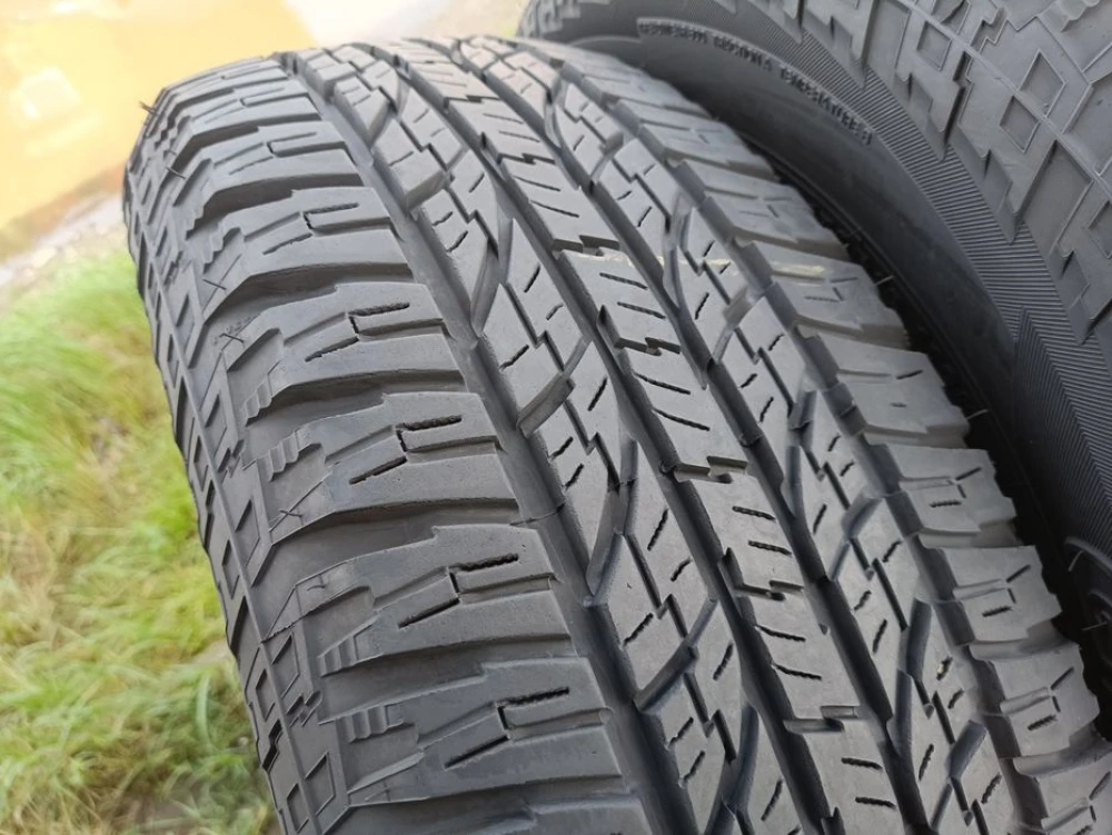 Шини Yokohama A/T 255/70 R18 резина R18