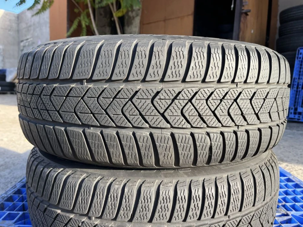 225/55 r17 Pirelli Sottozero 3 winter Run Flat Резина зимняя 22 год