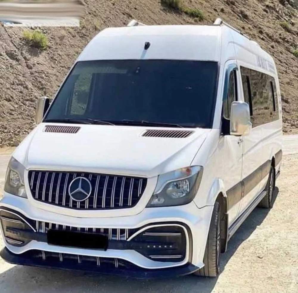 Решетка радиатора Mercedes Sprinter W906 (14-17) тюнинг стиль GT