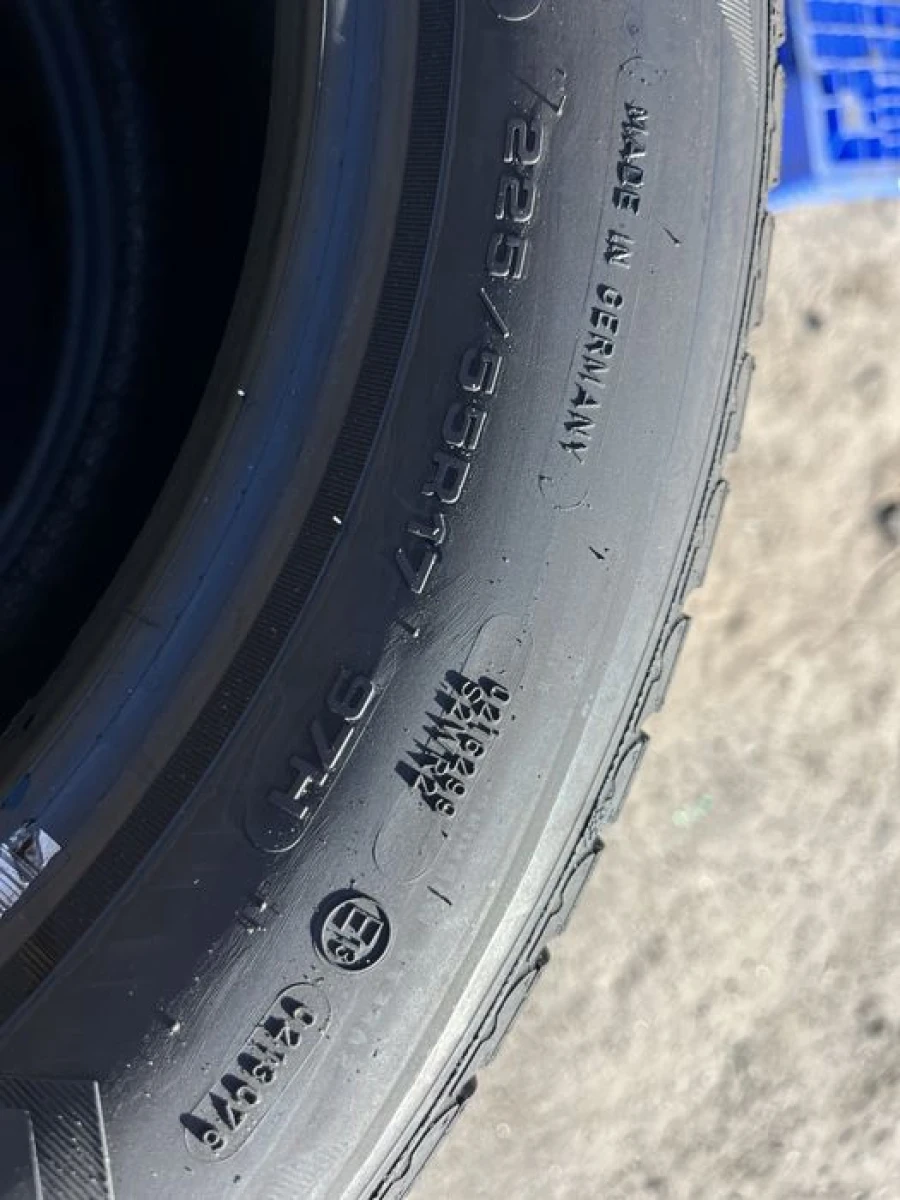 225/55 r17 Goodyear UltraGrip 8 performance Резина зимняя