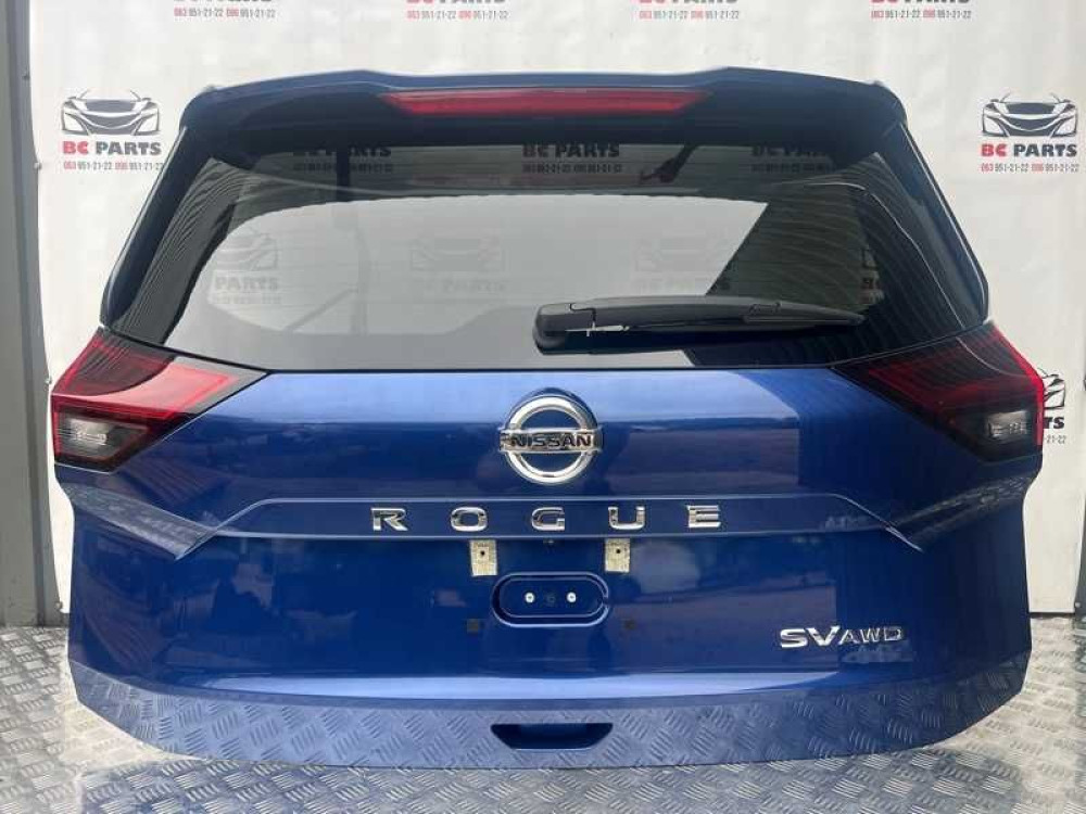 Крышка багажника Nissan Rogue T33 2020-2024 год