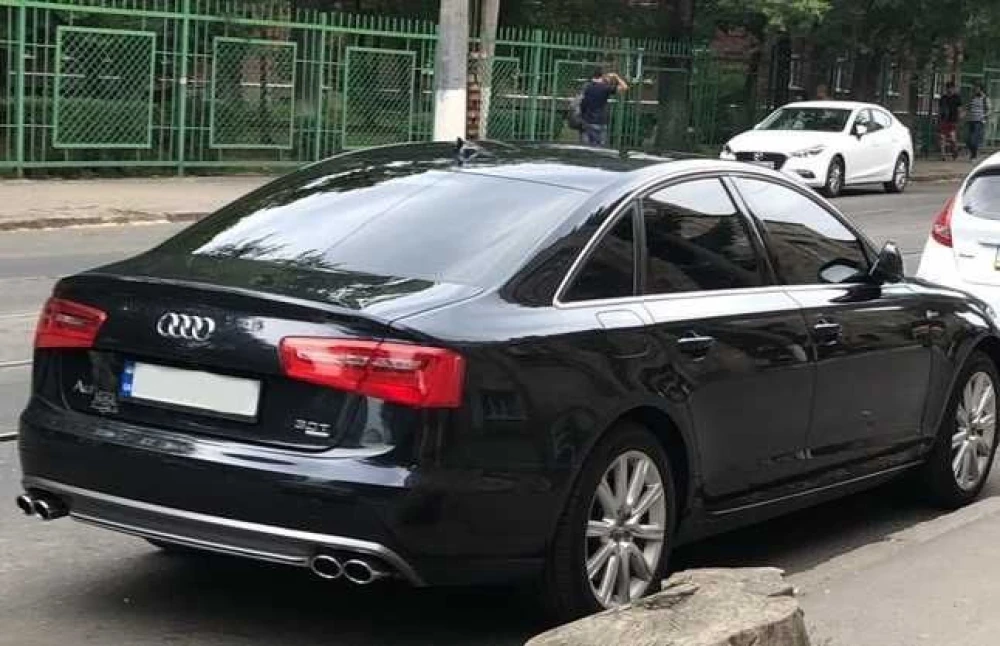 Насадки на вихлоп S Audi a3 a4 a5 a6 a7 a8 Q3 Q5 выхлоп насадка (89мм)