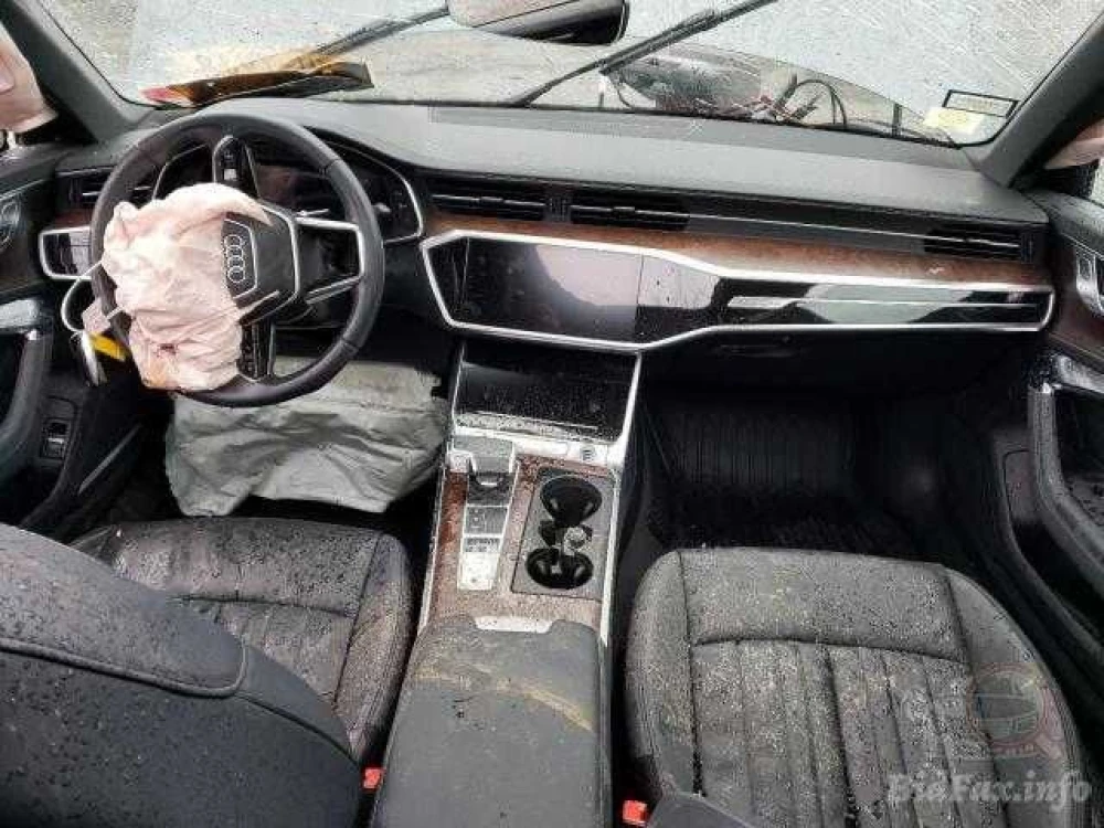Audi A6 2020 кузов, запчастини