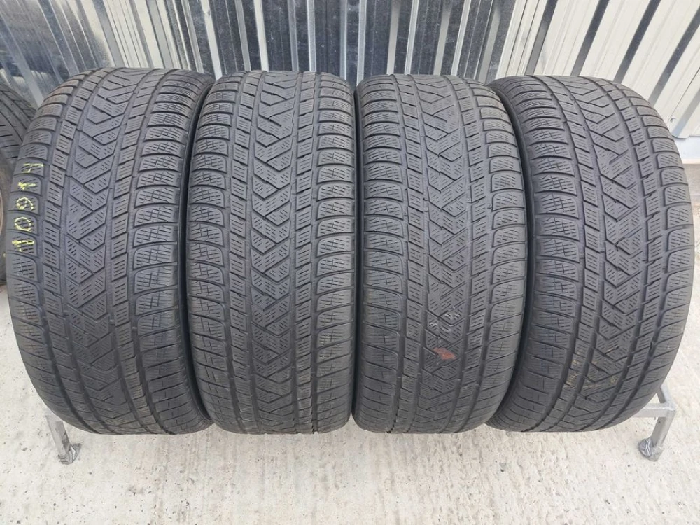 Резина зима 70% протектор Pirelli 285/45 R21 Scorpion Winter *RFT X7