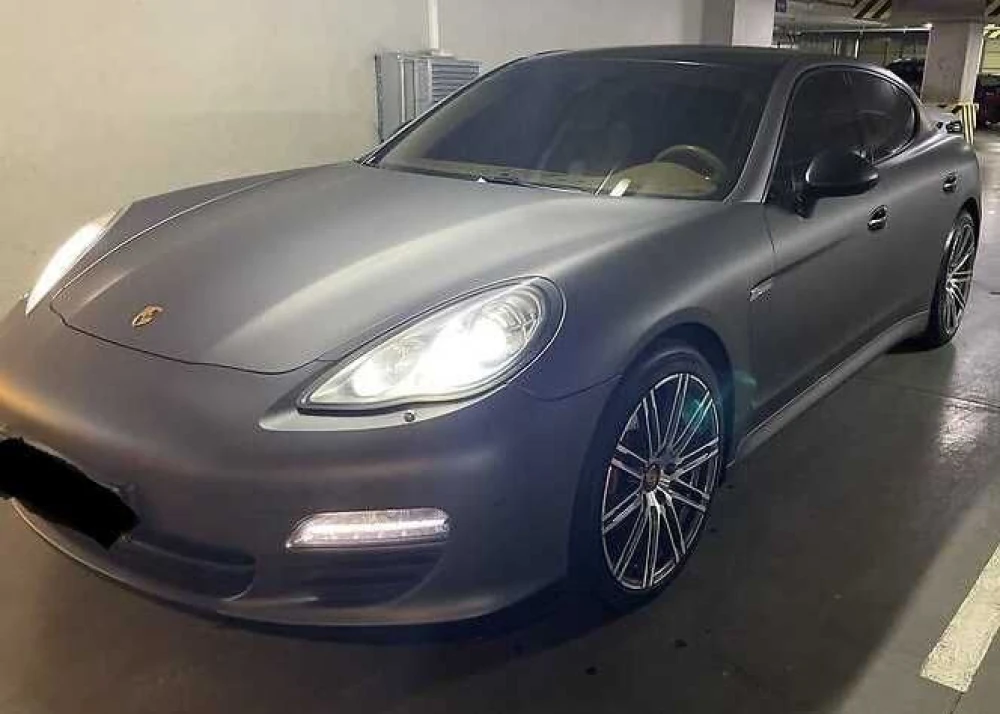 Потолок без люка бежевый luxorbeige Porsche Panamera 970 Разборка