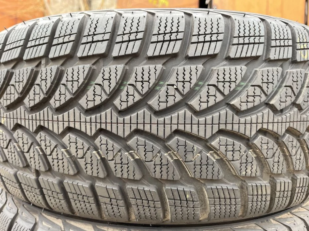 235/60 r17 Bridgestone Blizzak LM-32 99% Резина зимняя