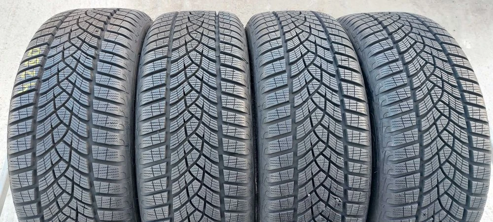 Резина зима 95% протектор Good Year 205/50 R17 Ultra Grip Performance+