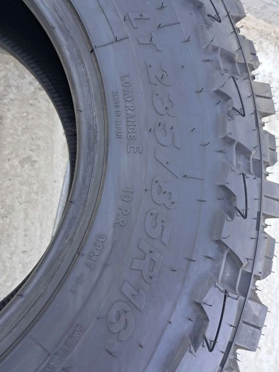 Резина НОВА Toyo 235/85 R16 OPEN Country Made in Japan