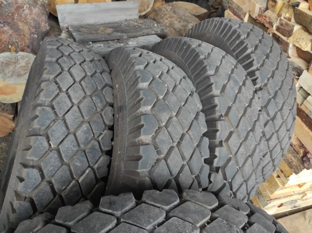 Шина скат покришка резина МАЗ КрАЗ ИД-304 12.00 R20 320/508 18PR