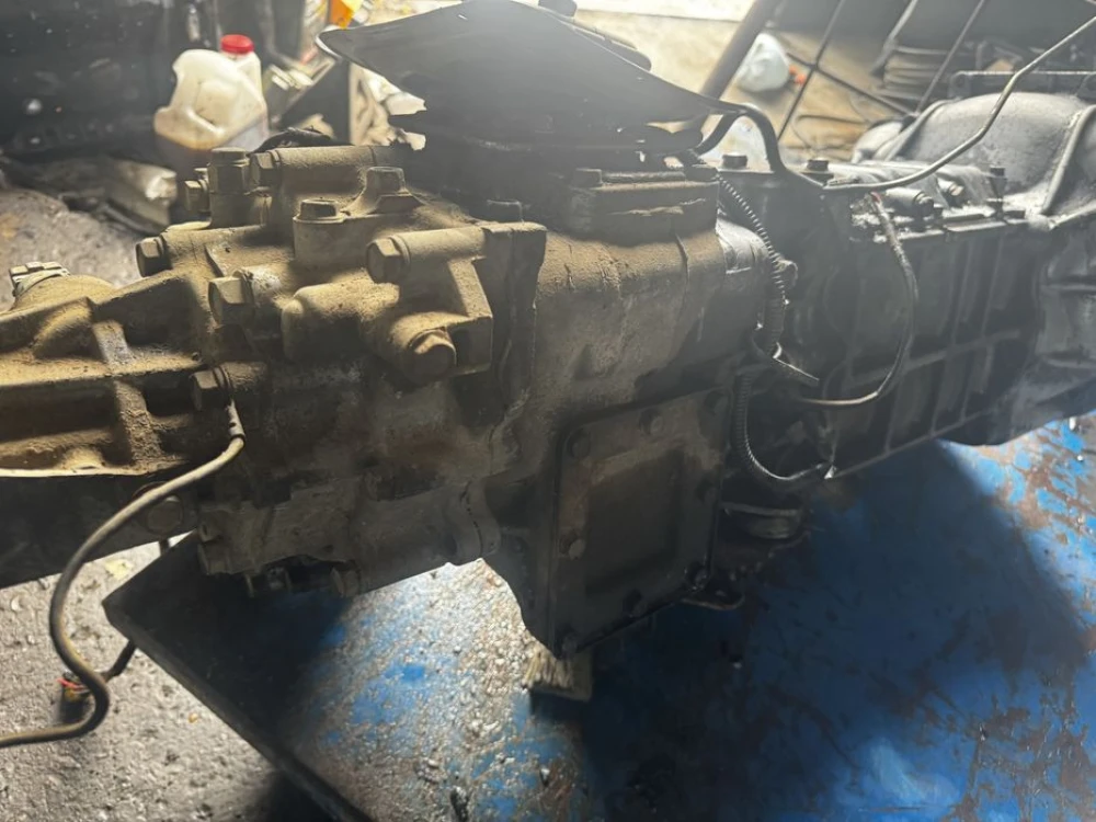 Коробка передач Mitsubishi Pajero Sport K9 2.5 дизель роздатка