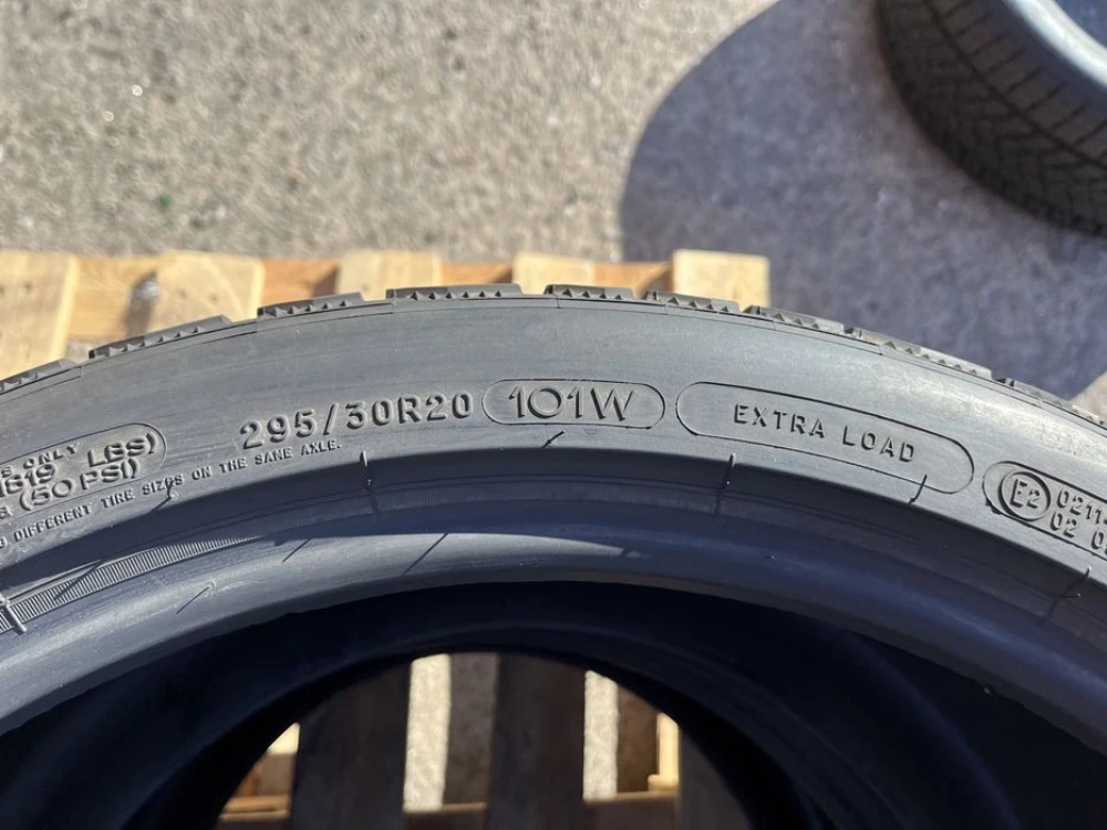 295/30 r20 Michelin Pilot Alpin PA4 Резина зимняя